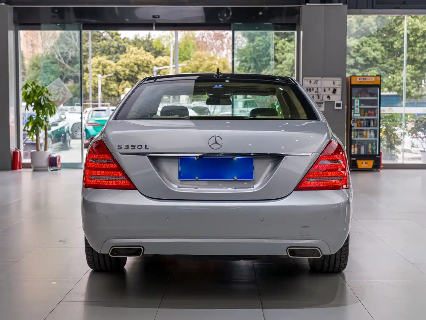 Mercedes-Benz S-Class 2012 S 300 L Premium Grand Edition фото 21
