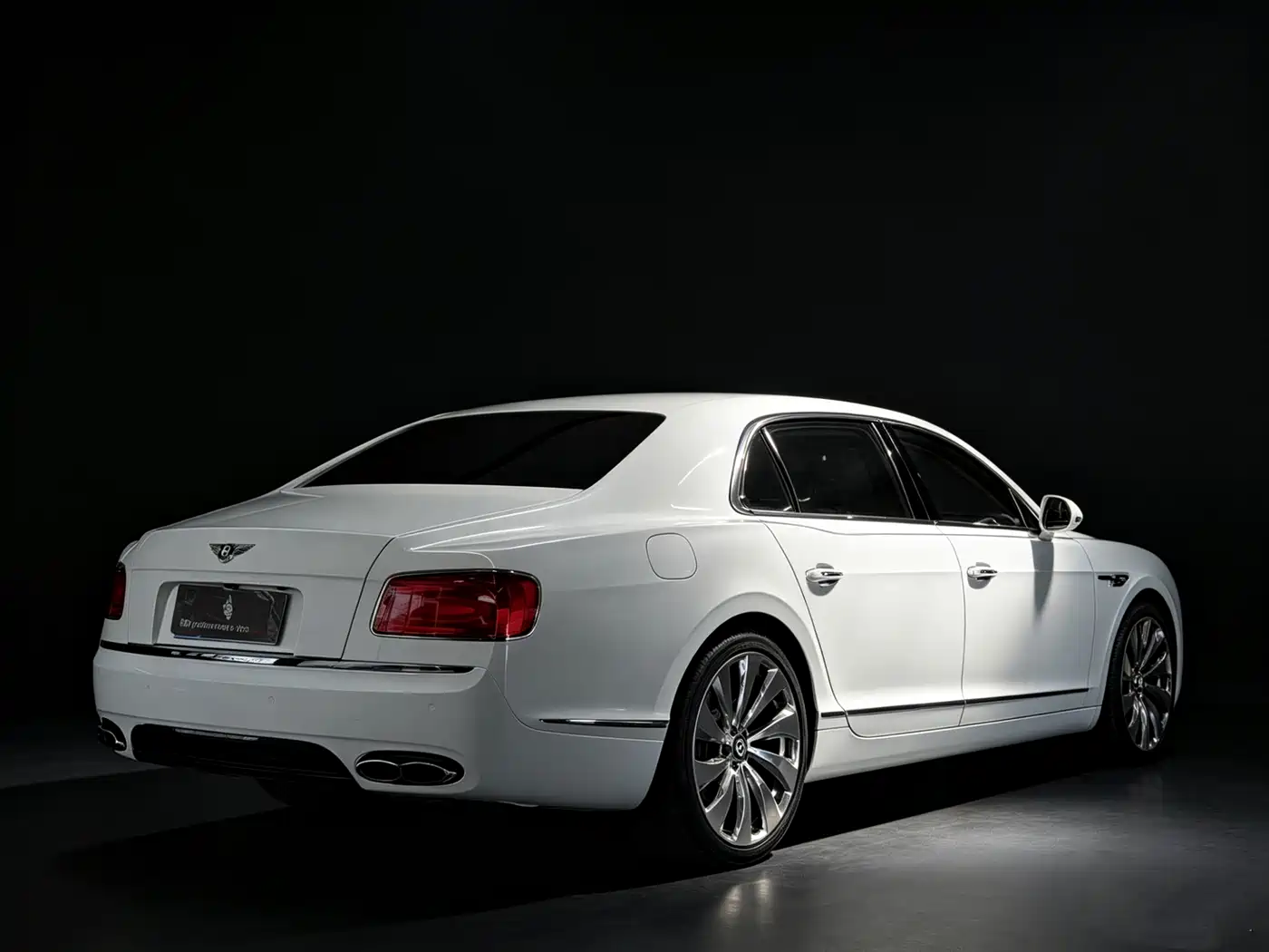 Bentley Flying Spur 2014 4.0T V8 Prestige Edition фото 9