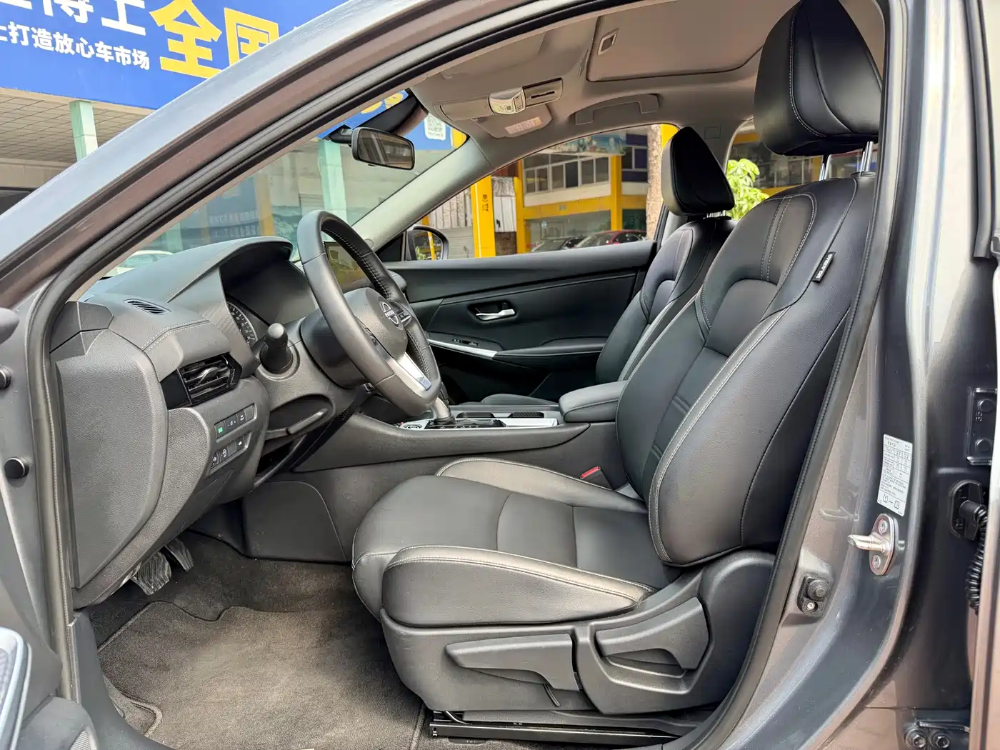Nissan SYLPHY, миниатюра 5