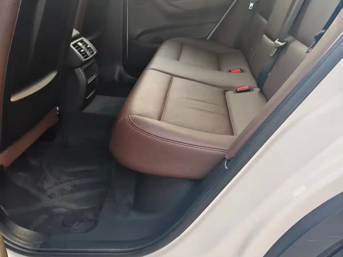 BMW X3 (Import) 2014 xDrive20i X Design Package фото 11