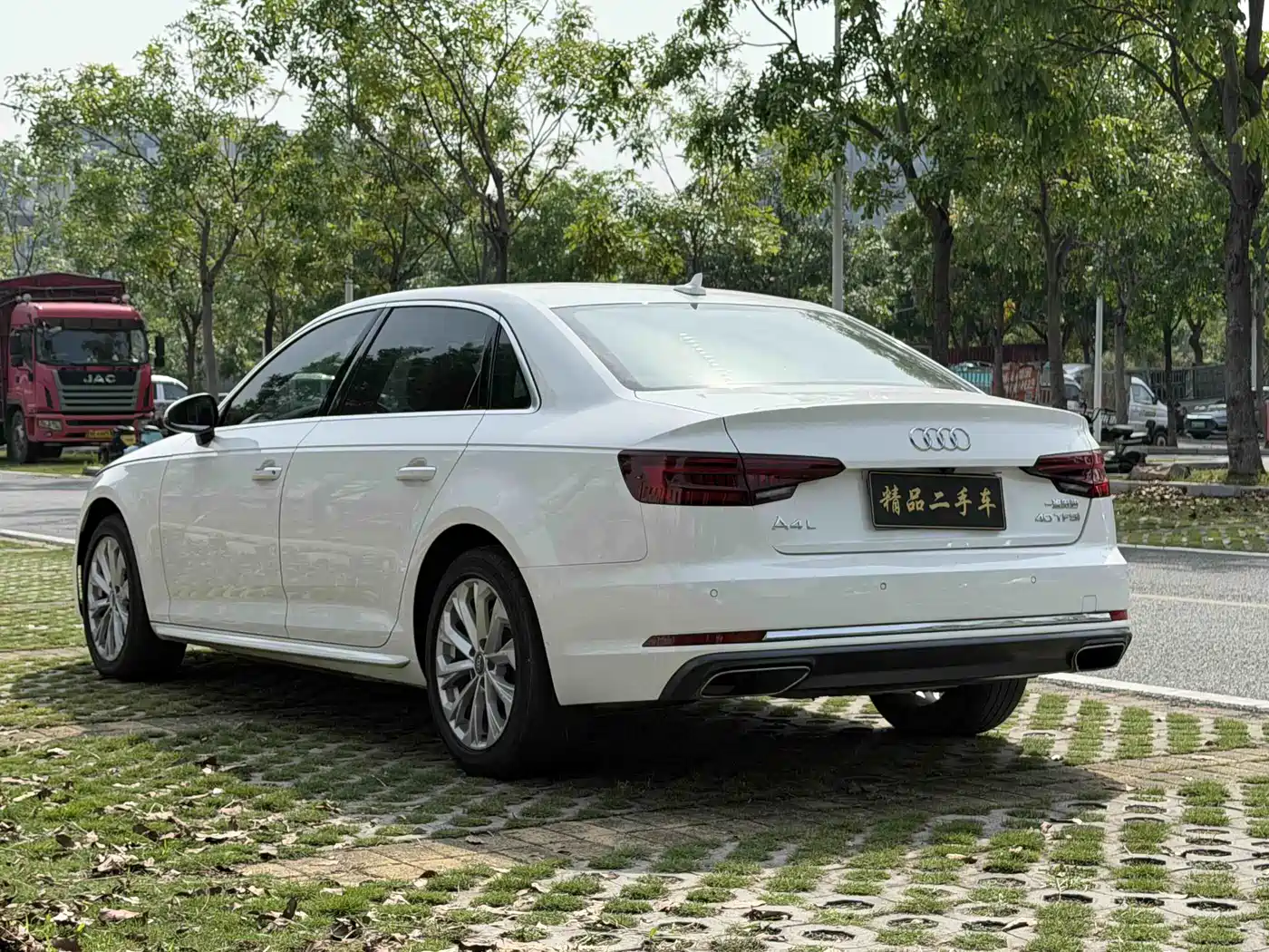 Audi A4L 2019 40 TFSI Progressive (China VI) фото 12