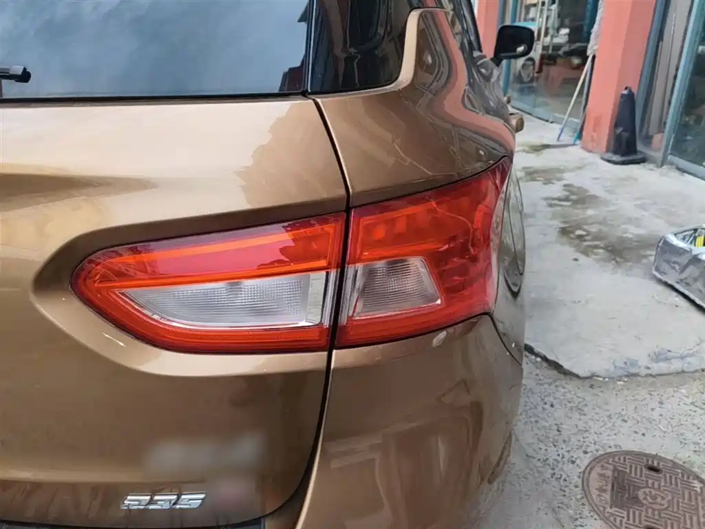 GAC Trumpchi Trumpchi GS4 2017 235T Manual 2WD Luxury фото 8