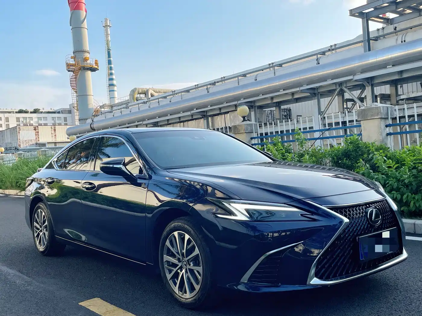 Lexus ES 2025 200 Ultimate Edition фото 4
