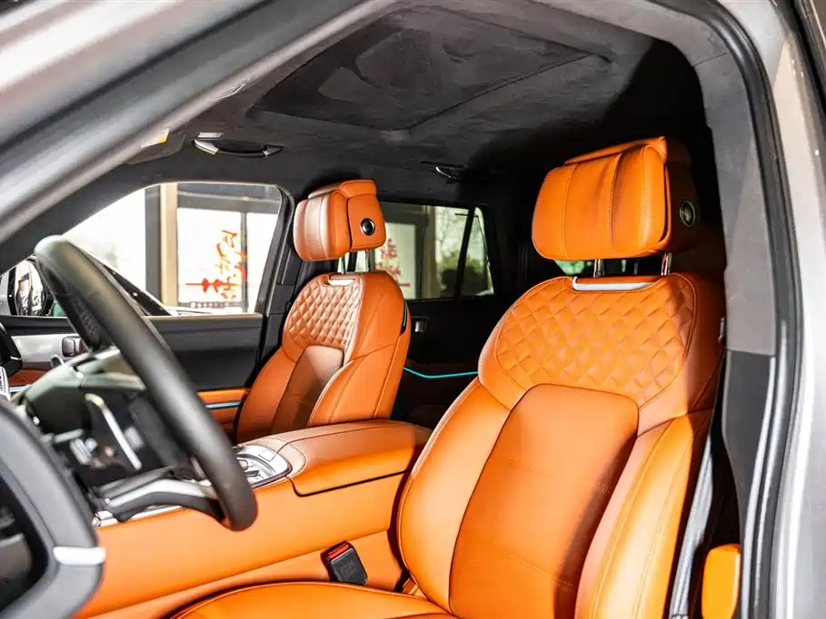 TANK TANK 700 NEW ENERGY