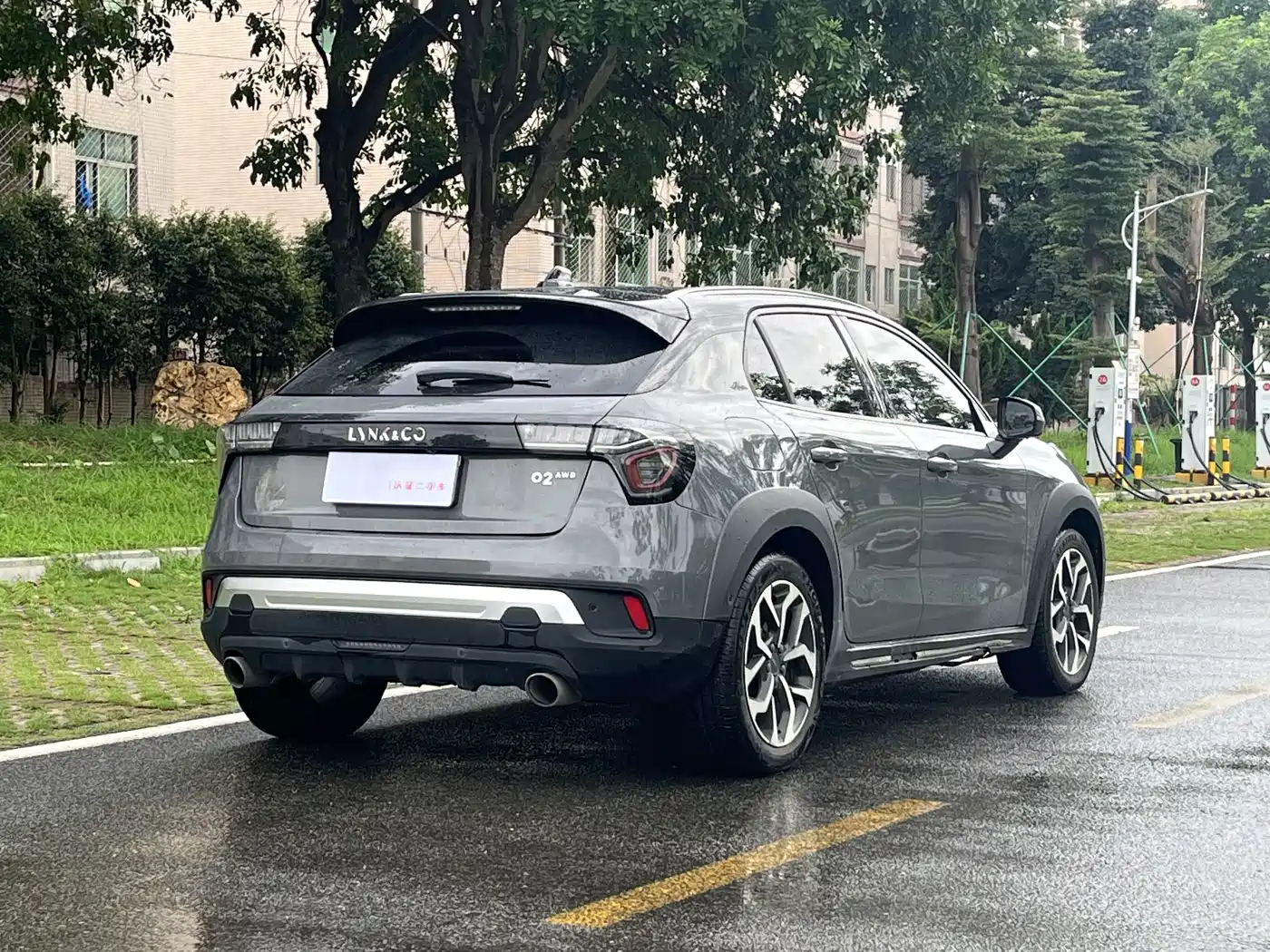 Lynk & Co 02 2018 2.0T DCT AWD Pro Edition China V фото 4