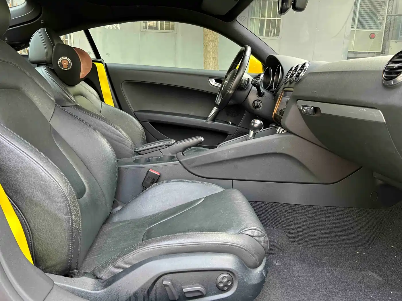 Audi TT 2011 TT Coupe 2.0TFSI фото 17
