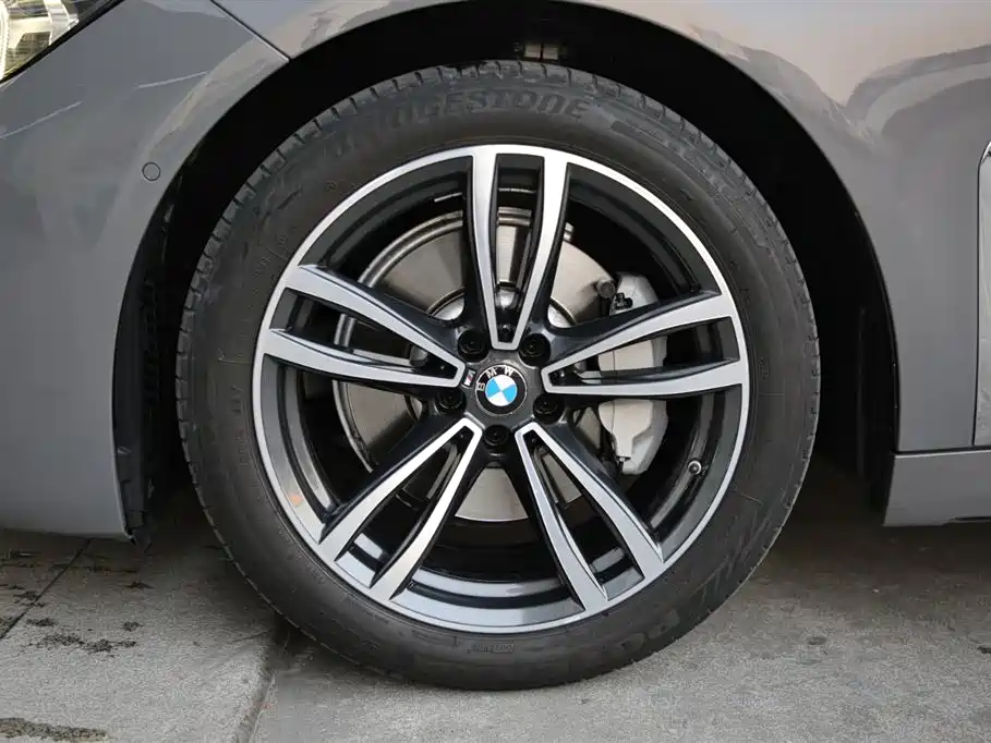 BMW 7 Series 2021 Model 730Li M Sport Package фото 18