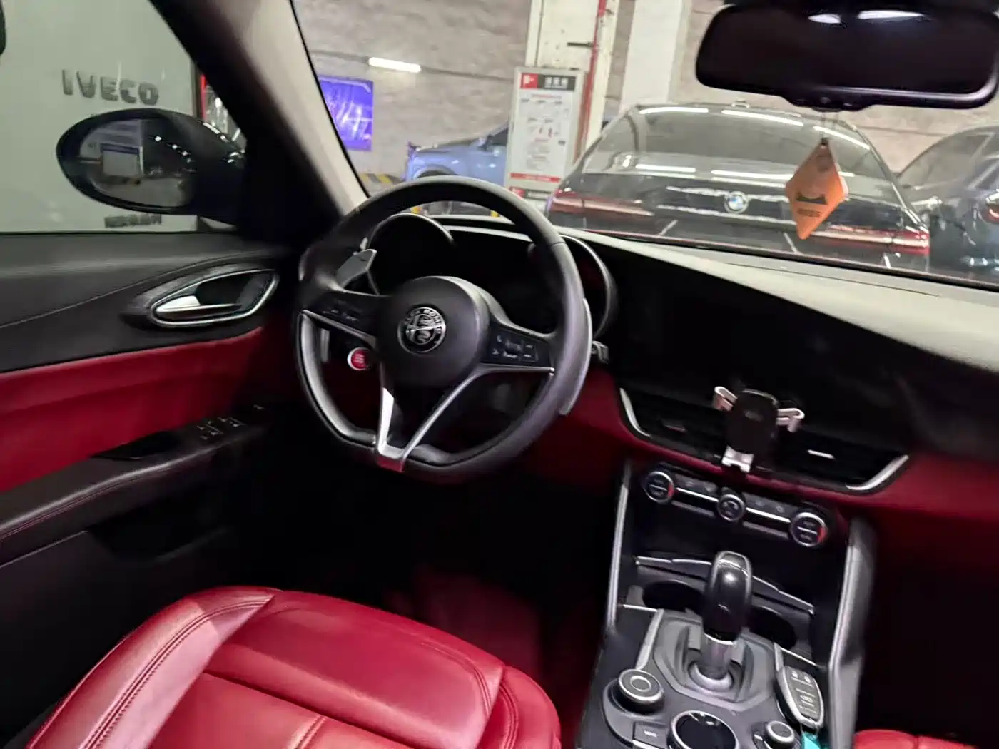 Alfa Romeo Giulia 2020 2020 2.0T 280HP Luxury Sport Edition