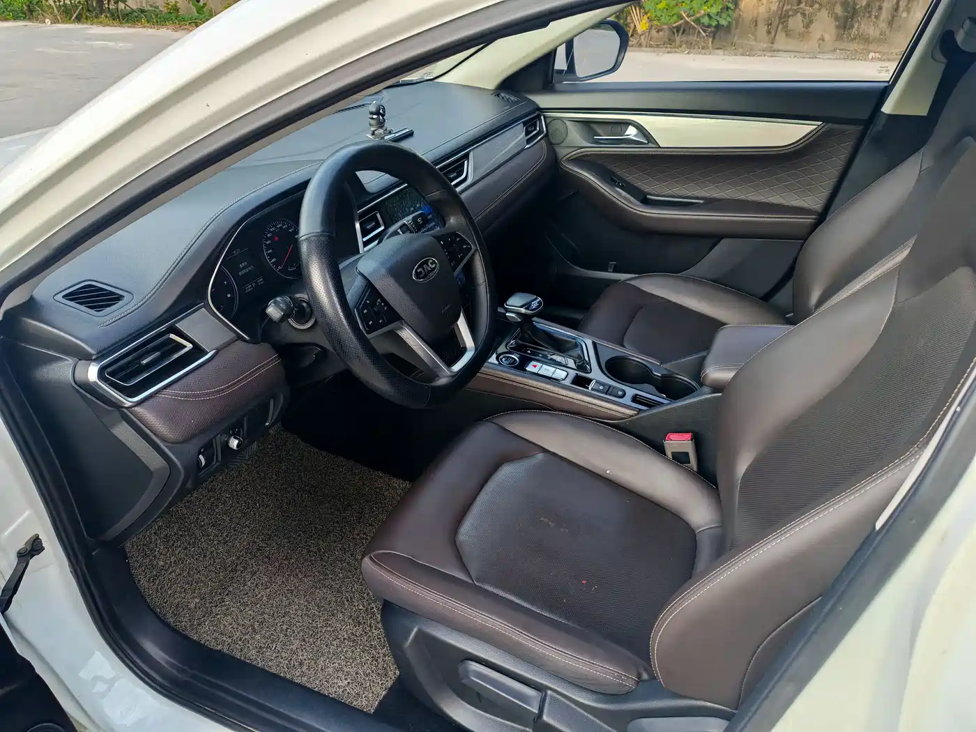 JAC Motors JAC J7 2020 2020 1.5T CVT Elite Type