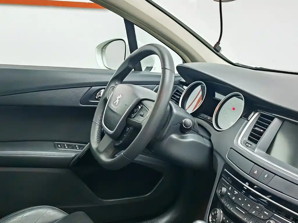 Фото 22 - Peugeot 508