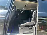 Фото 6 - Honda Elysion