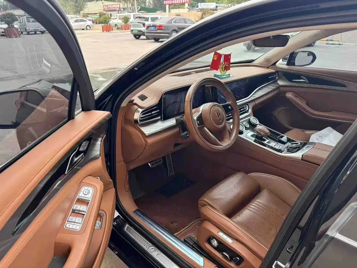 Hongqi H9 2021 2020 2.0T Smart Connection Qi Xiang Edition