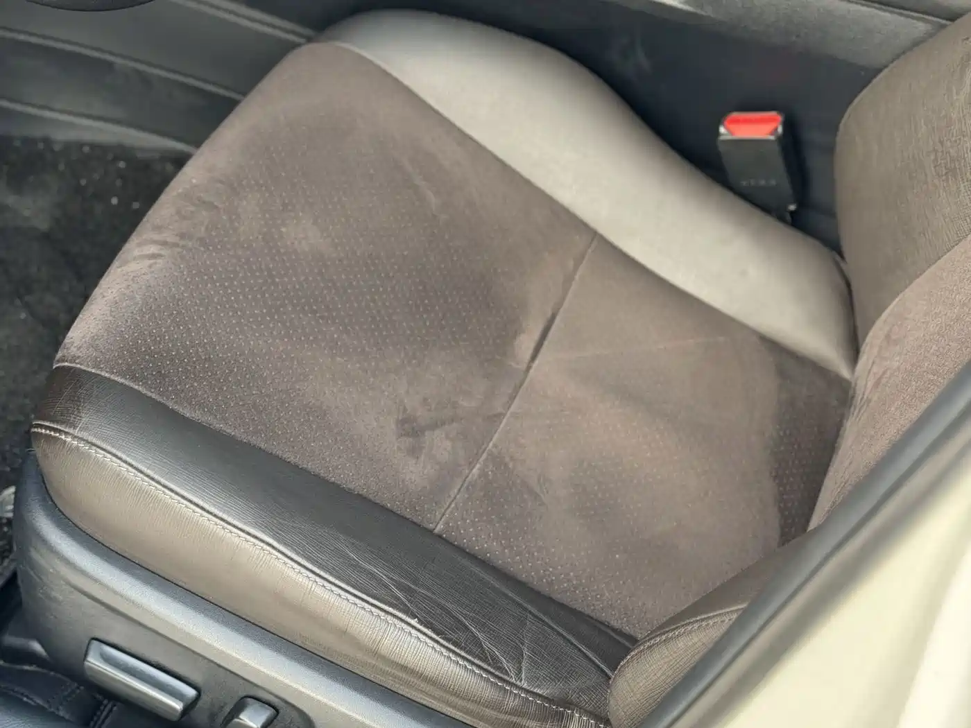 Toyota Reiz 2015 2013 2.5V Premium Edition