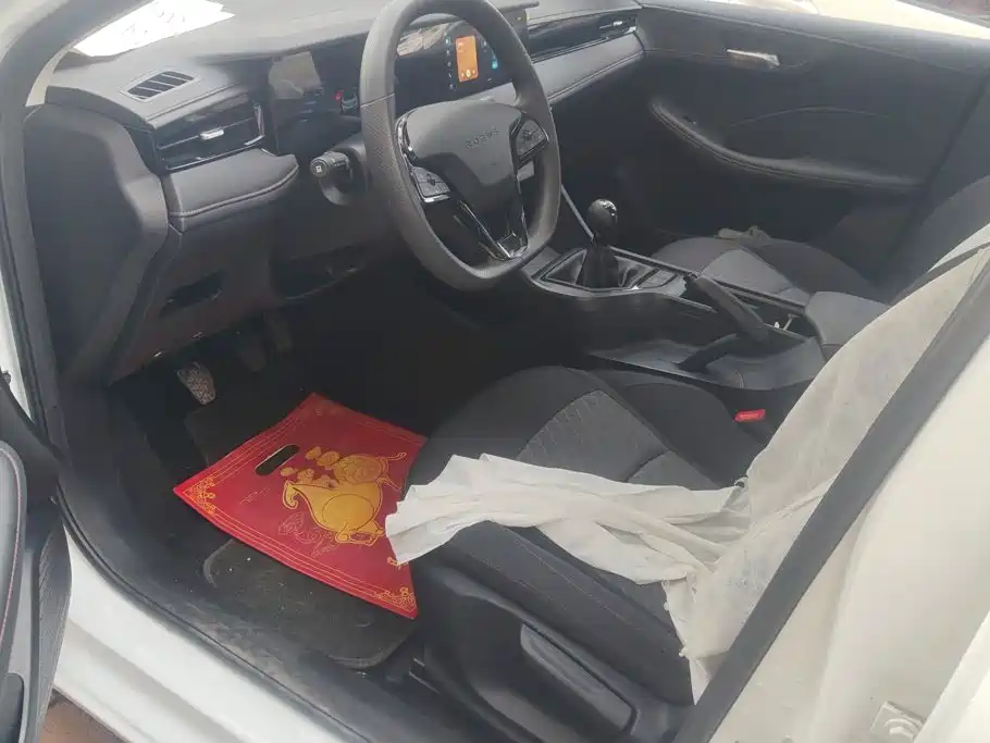 Roewe i5 2026 2026 1.5L Manual STD