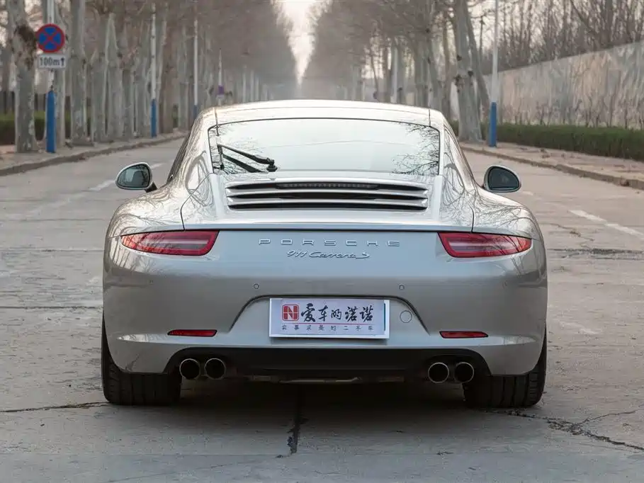 Porsche 911 2012 Carrera S 3.8L фото 4