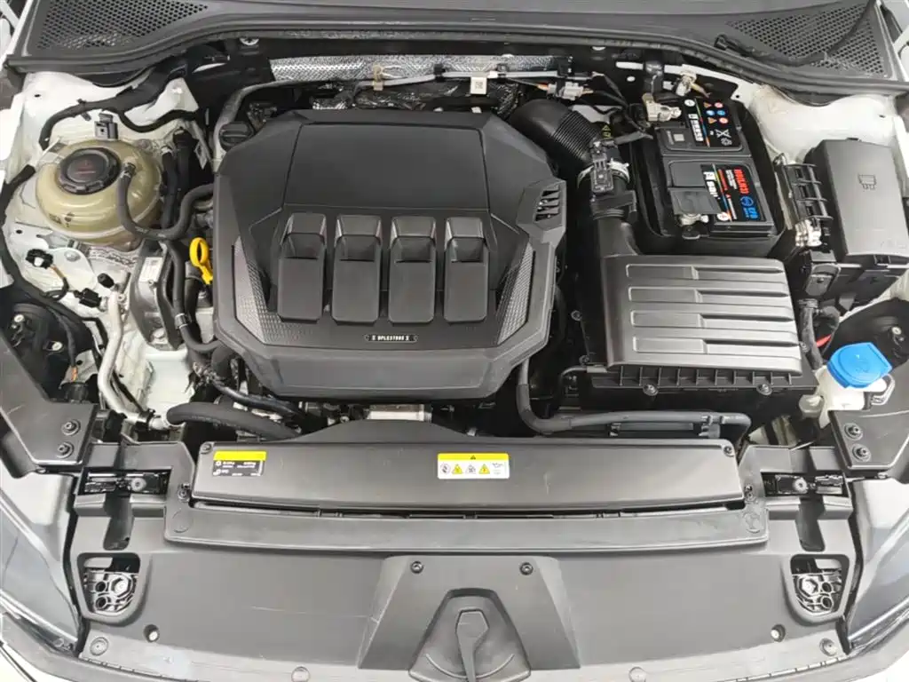 Volkswagen FAW-Volkswagen CC 2021 330TSI Dazzle Edition фото 20