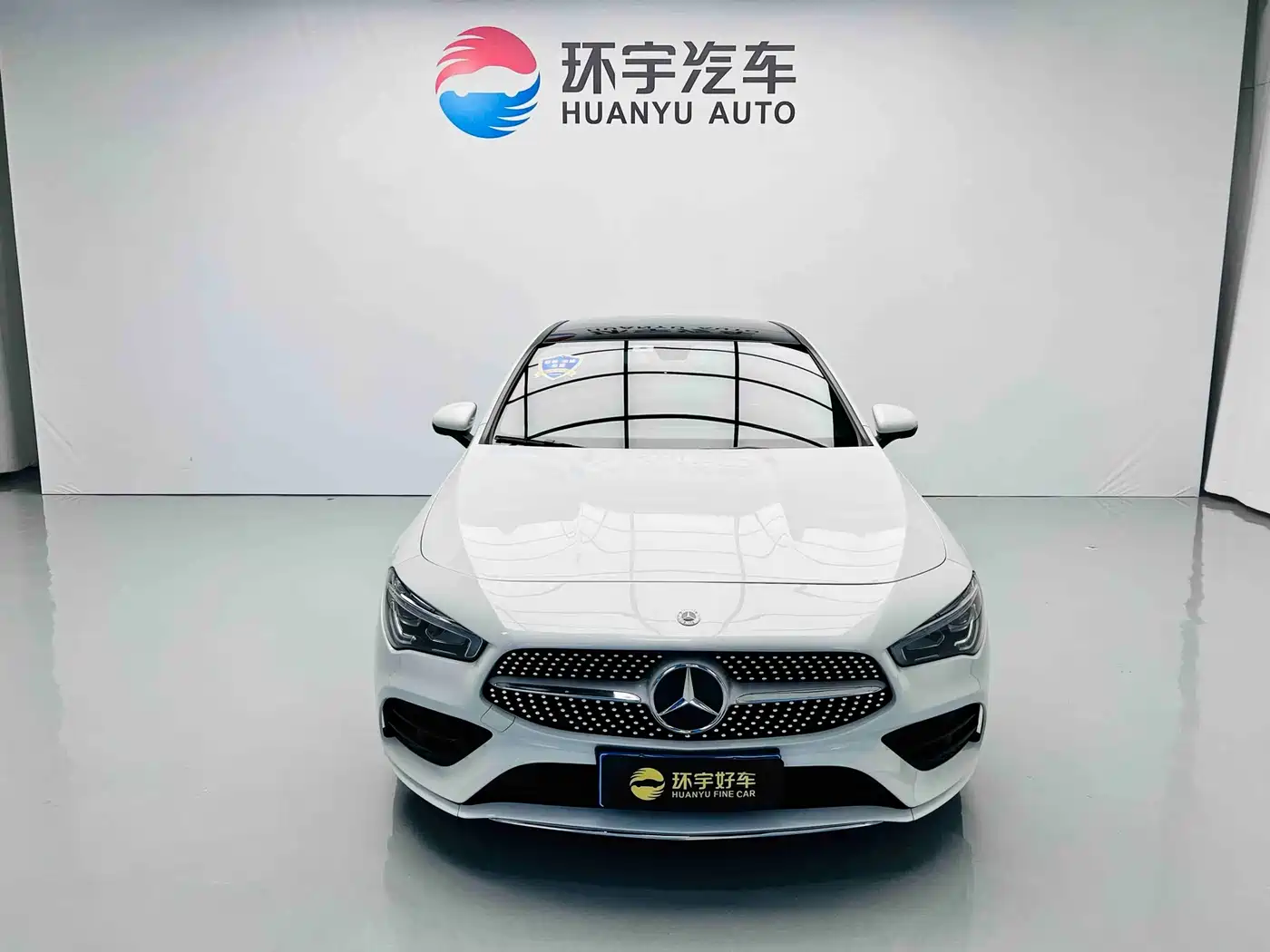 Mercedes-Benz CLA (Import) 2020 CLA 200 фото 2