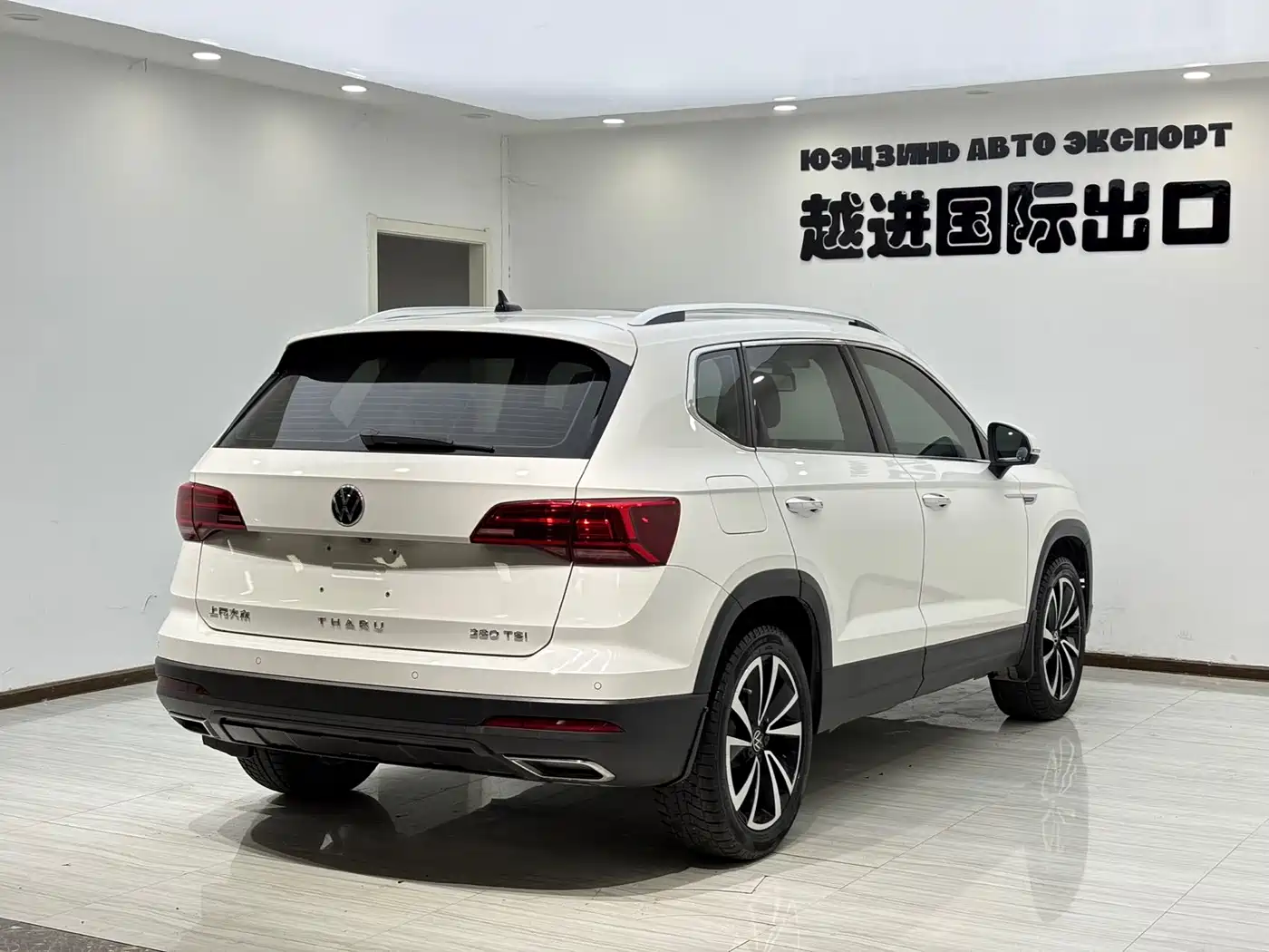 Volkswagen Tharu 2022 280TSI FWD Luxury Edition фото 10