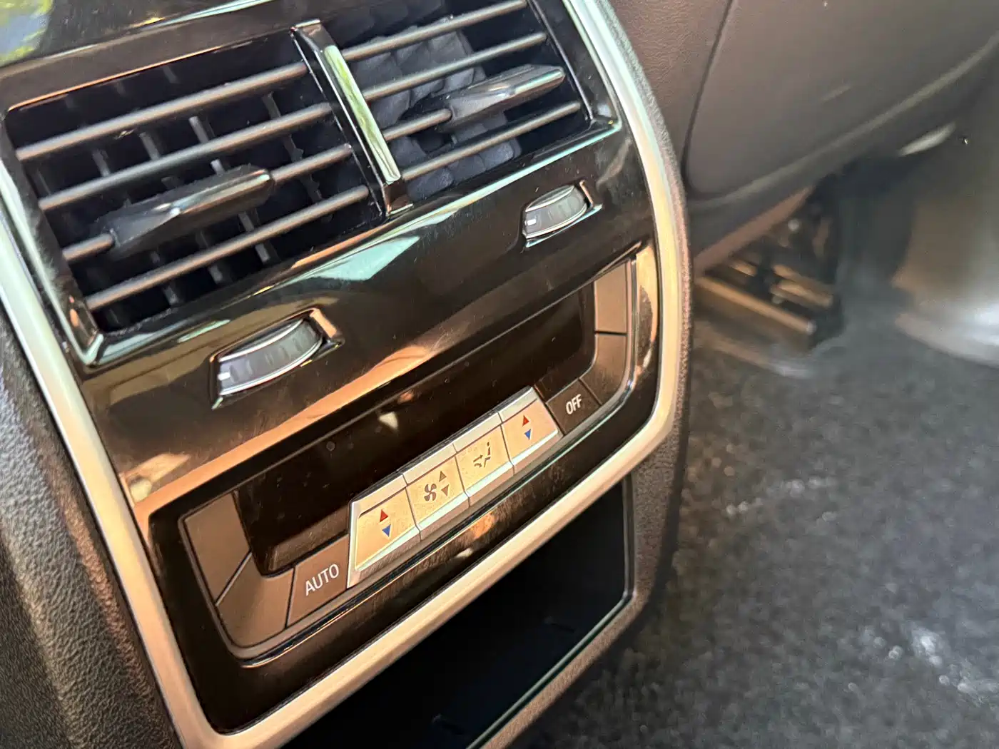 Photo 10 - BMW X7