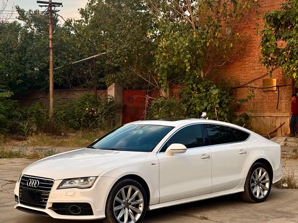 Фото 9 - Audi A7