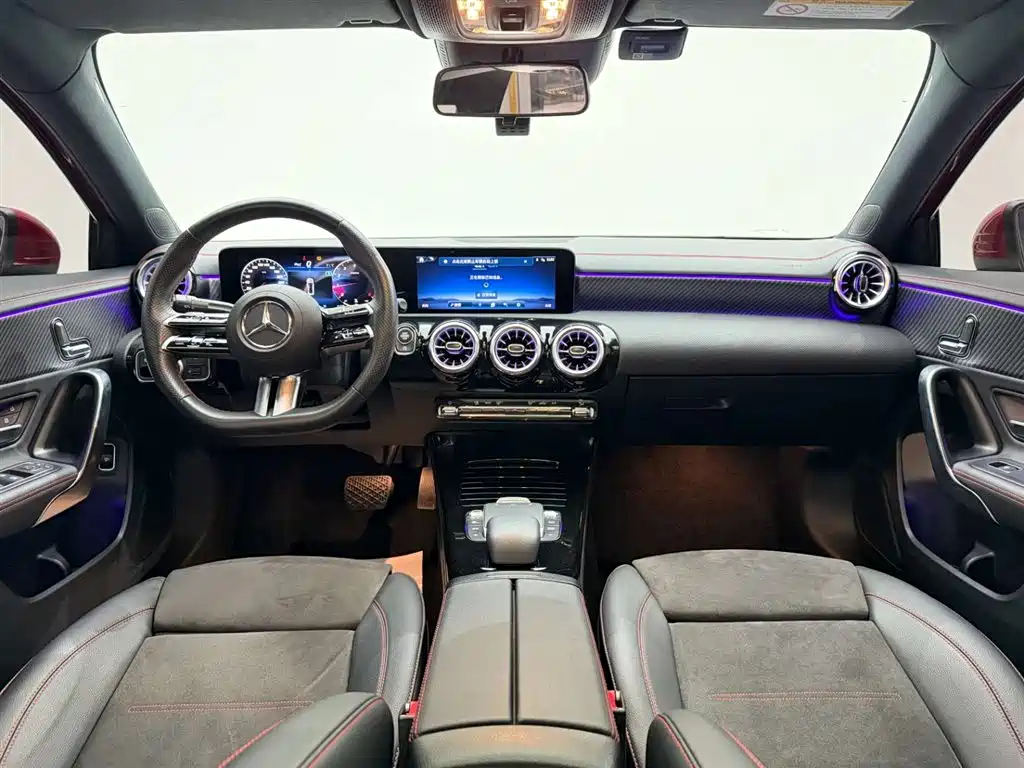 Mercedes-Benz A-Class 2023 A 200 L Fashion фото 25