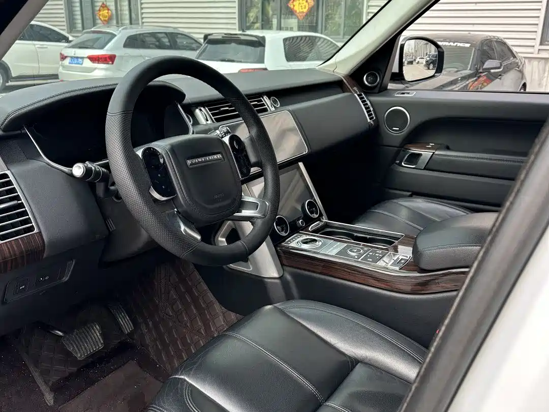 Land Rover Range Rover 2017 3.0 SC V6 Vogue фото 5