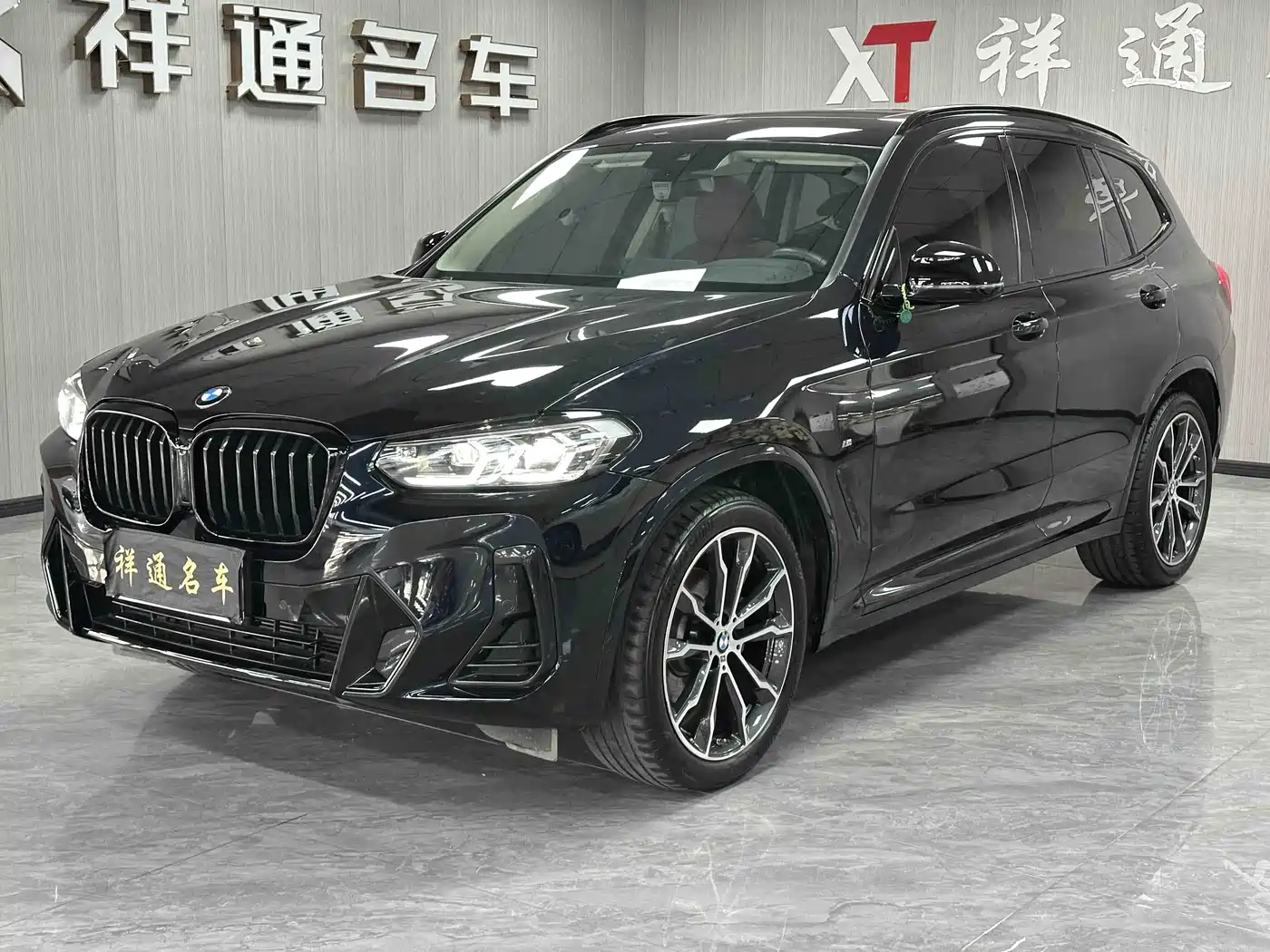 BMW X3 2022 xDrive30i Leading M Night Package