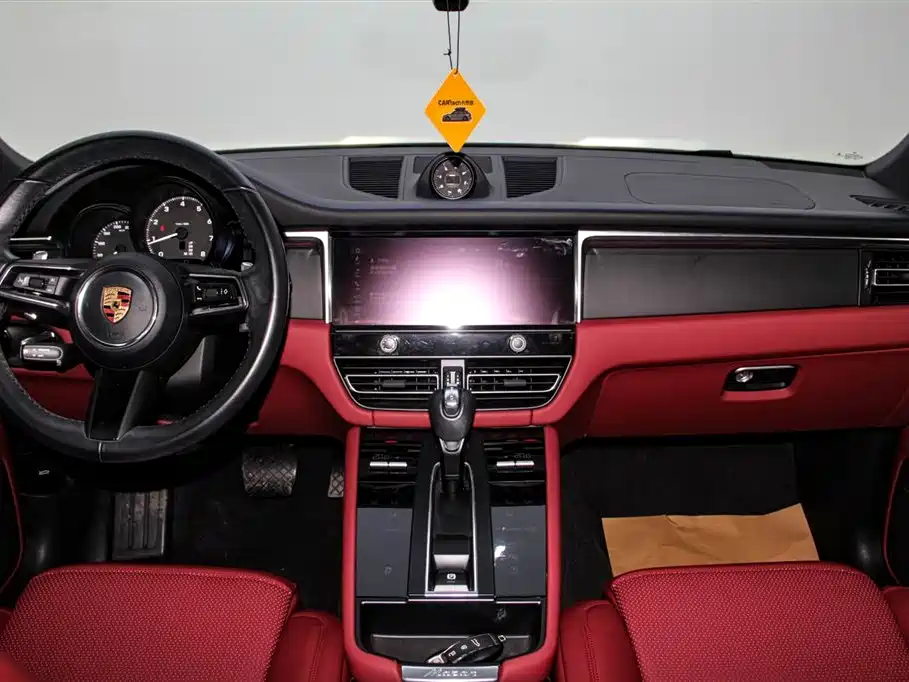 Porsche Macan 2022 Macan 2.0T фото 14