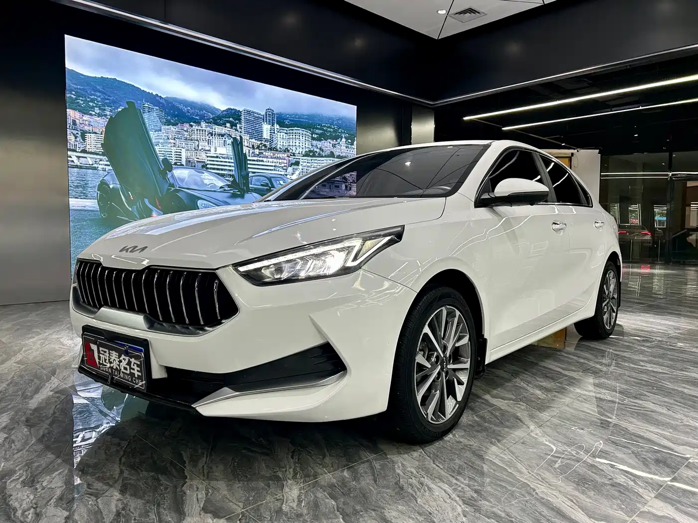 Kia K3 2021 Facelift 1.5L CVT Fashion Edition