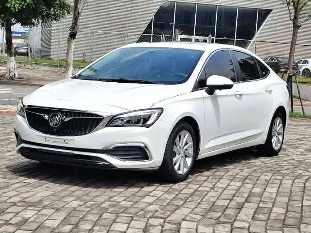 Фото 1 - Buick Verano