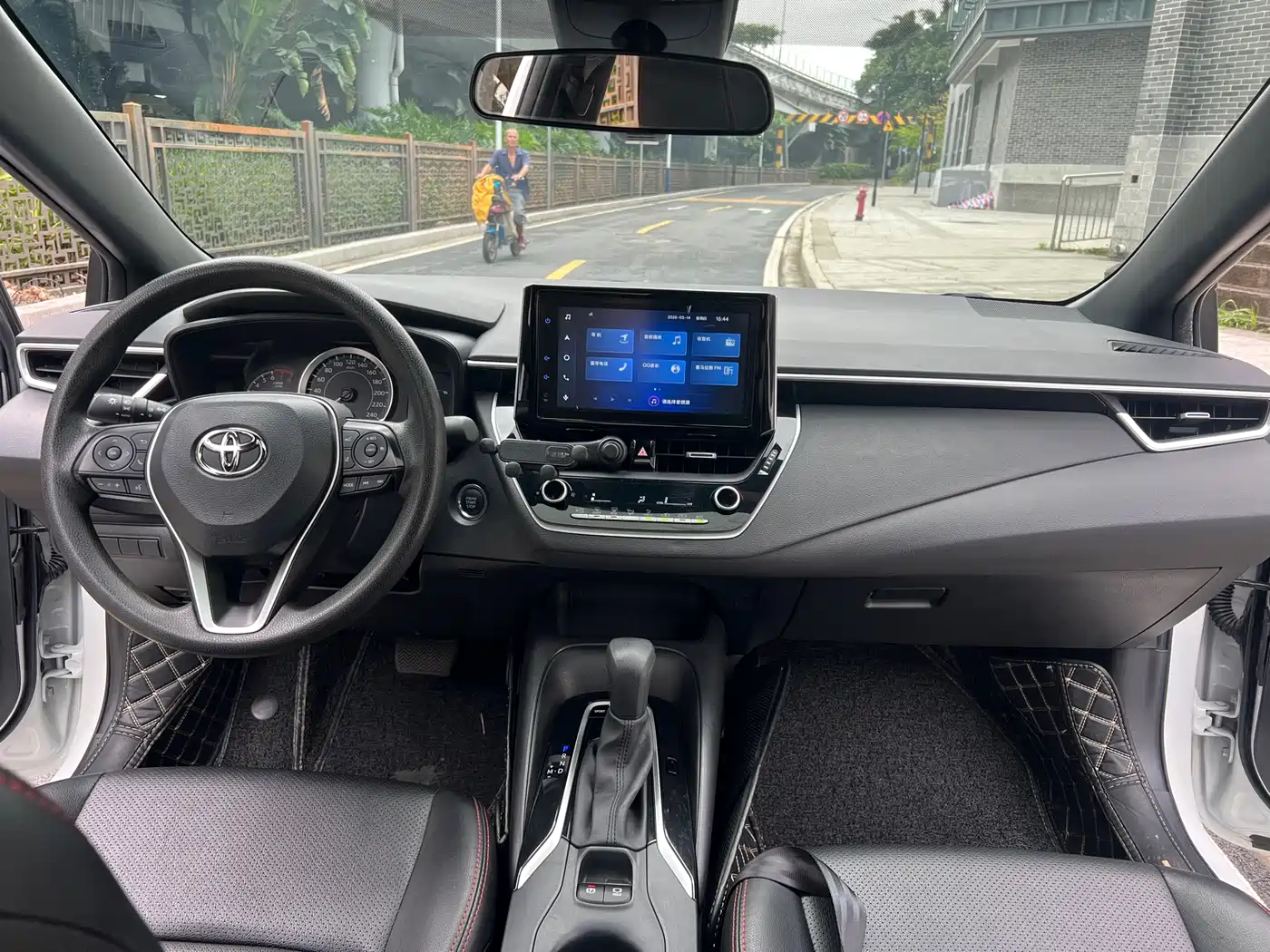 Toyota Levin 2021 185T CVT Luxury Edition фото 19