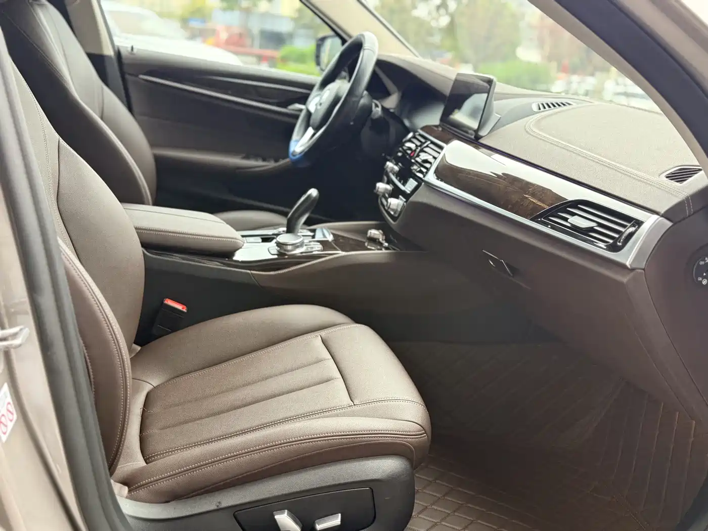 BMW 5 Series 2020 525Li Luxury Package фото 19