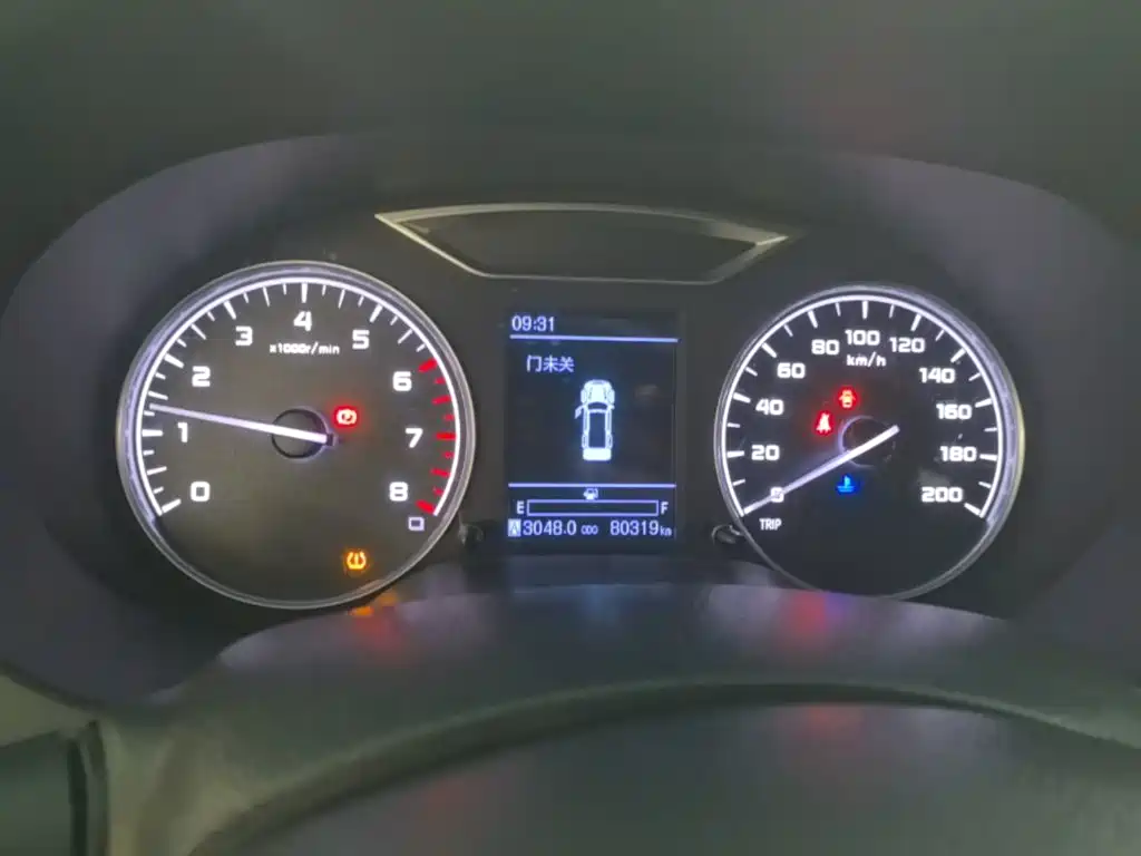 Dongfeng Palasso 2021 2021 1.8T Manual 2WD Elite Edition