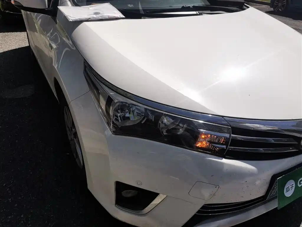 Toyota Corolla 2014 1.6L CVT GL-i фото 25