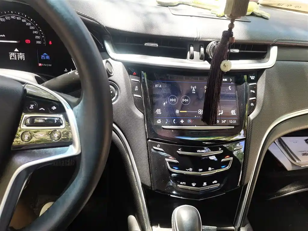 Cadillac XTS 2018 28T Technology фото 9