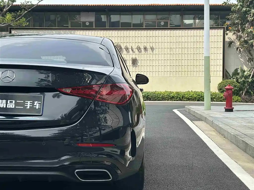 Mercedes-Benz C-Class 2024 C 260 L Night Edition Sport фото 11