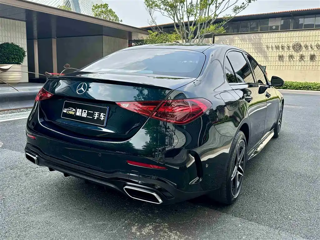 Mercedes-Benz C-Class 2024 C 260 L Night Edition Sport фото 7