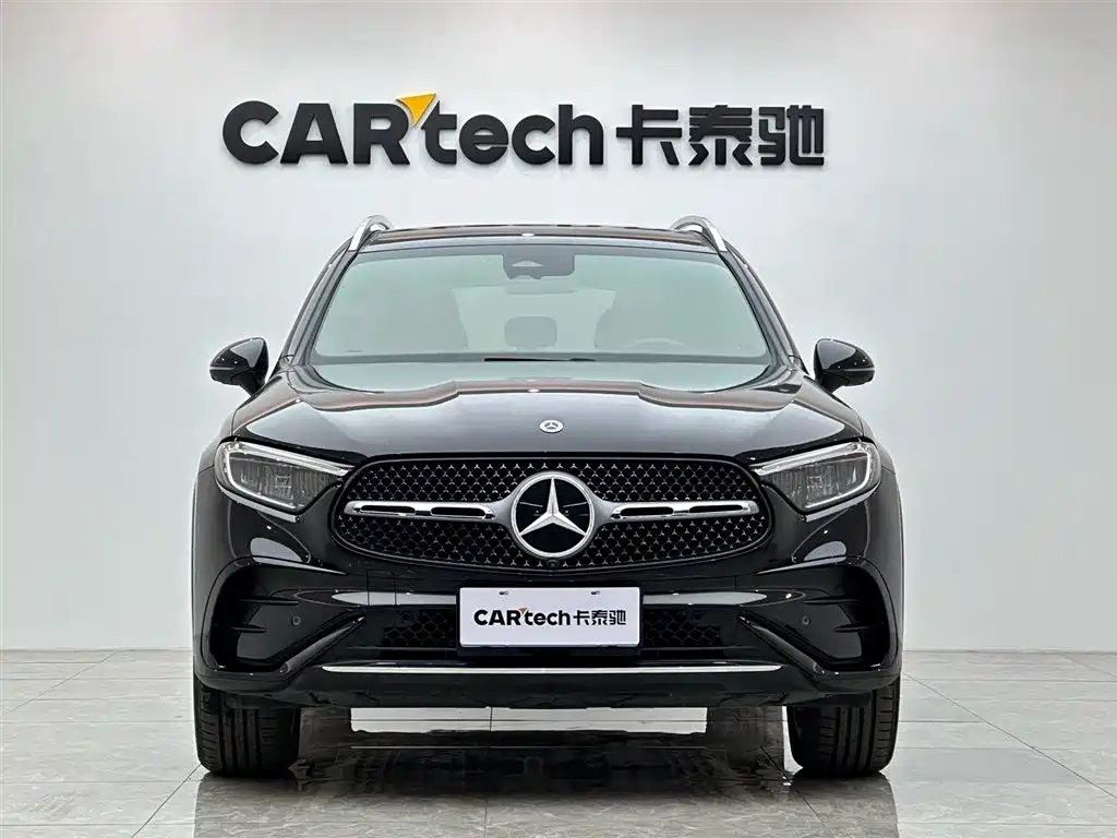 Mercedes-Benz GLC 2023 GLC 300 L 4MATIC Sport 5-Seater фото 7