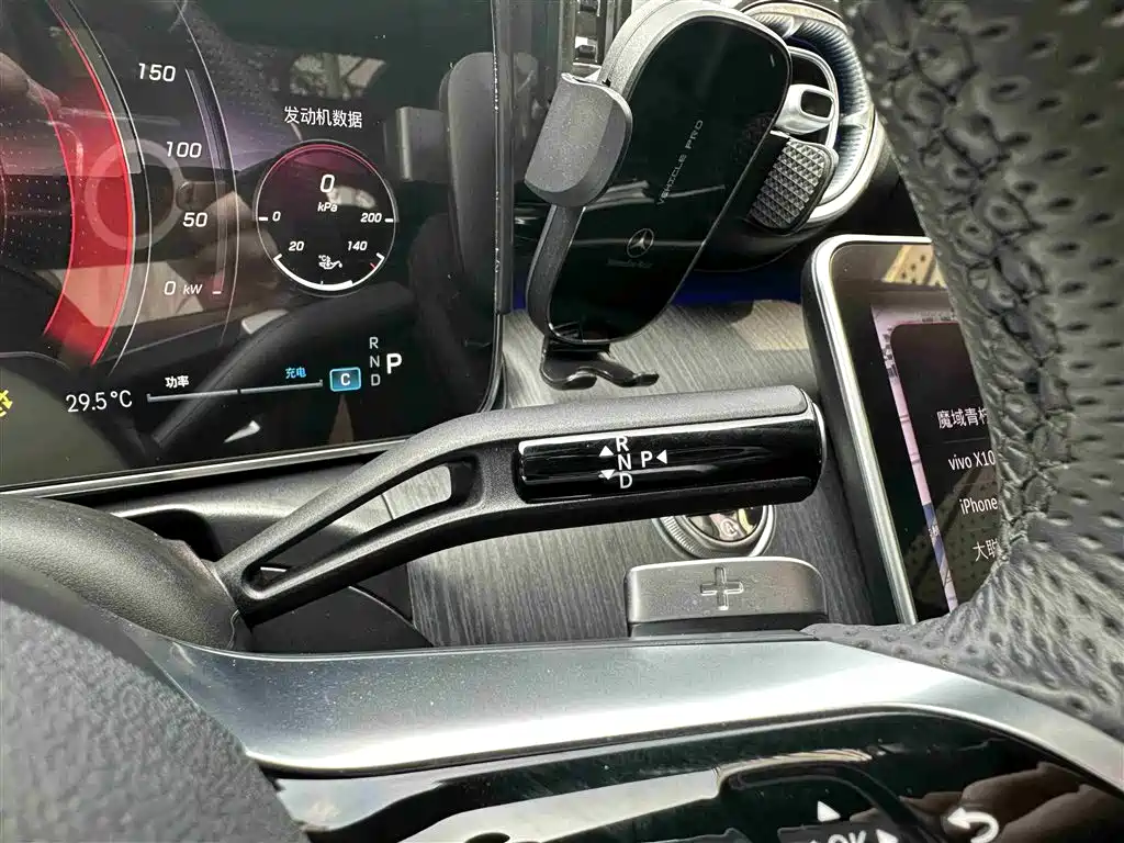 Mercedes-Benz C-Class 2024 C 260 L Night Edition Sport фото 14