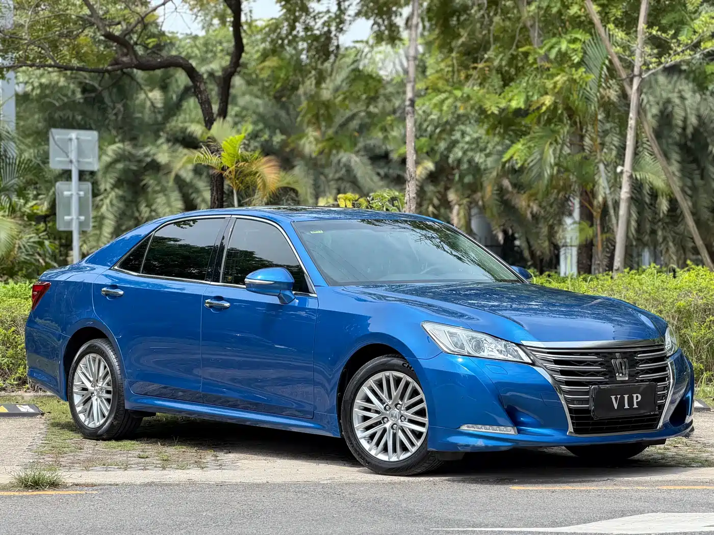 Toyota Crown 2017 2.0T Sport Edition фото 5