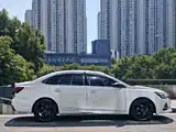 Фото 5 - Roewe i6 MAX EV