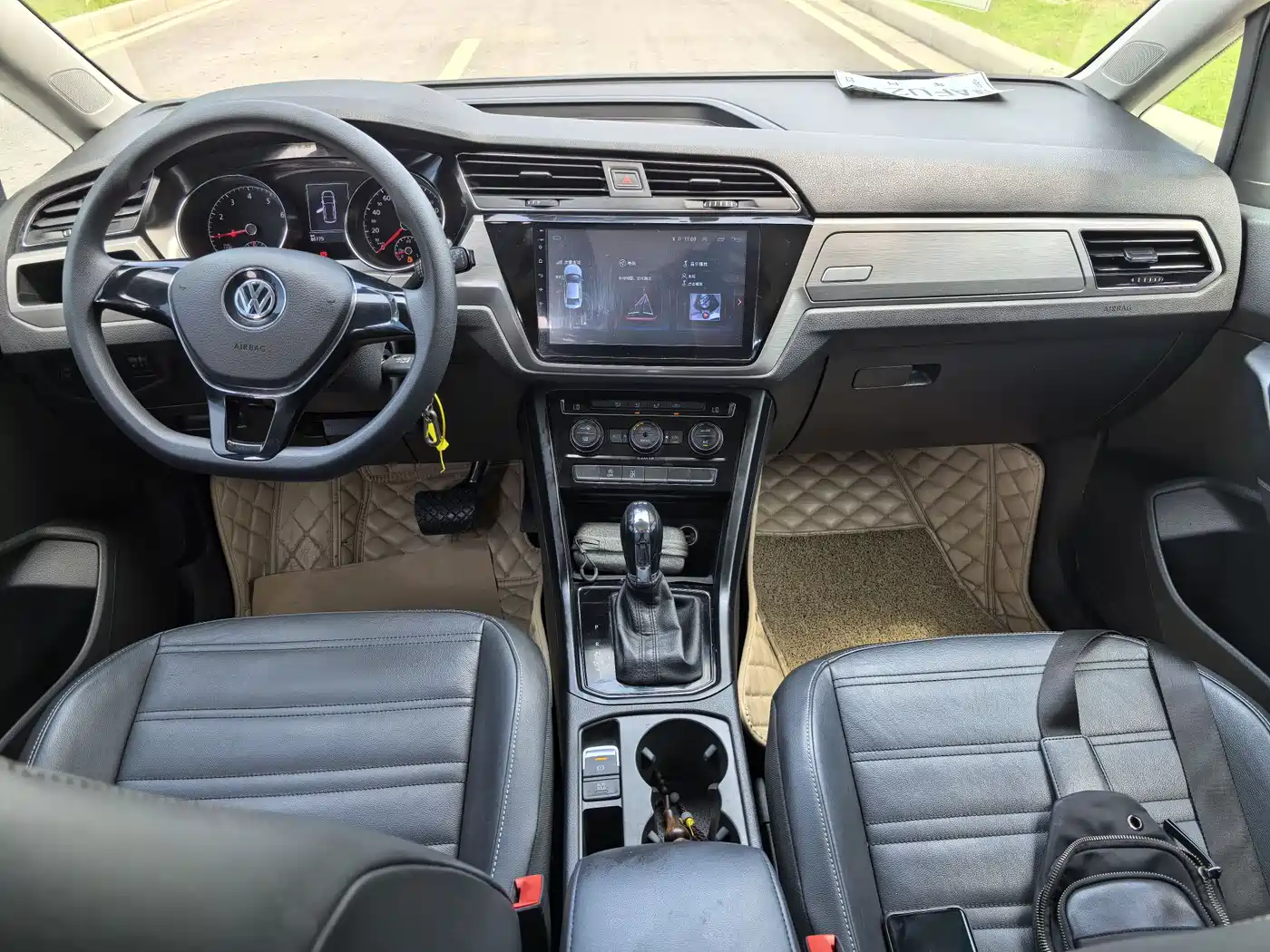 Volkswagen Touran 2016 Touran L 280TSI DSG Comfortline фото 17