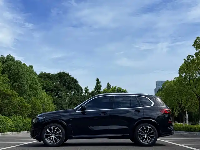 BMW X5 (Import) 2021 Facelift xDrive40i M Sport Package — фото 3