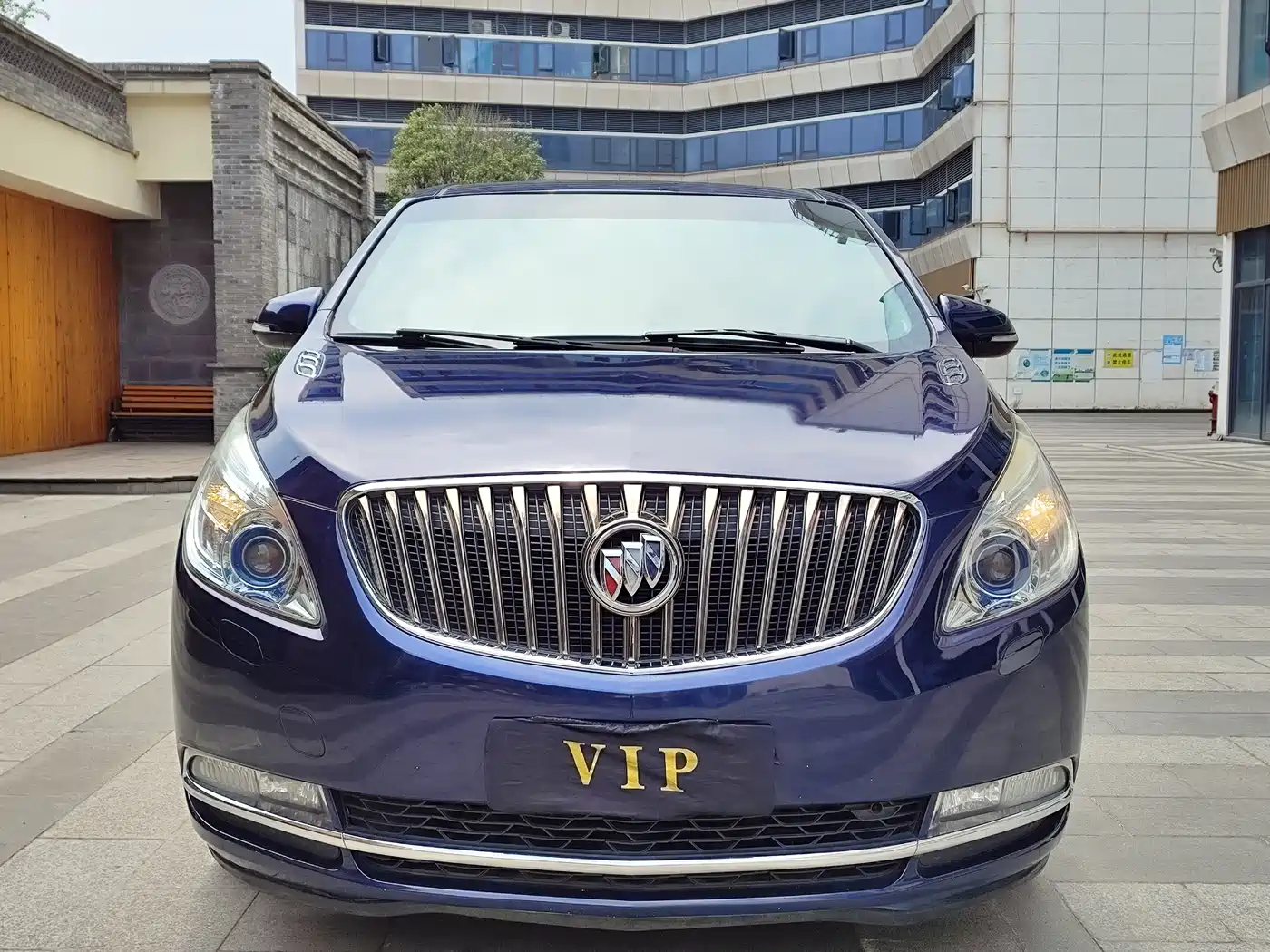 Buick GL8 2014 3.0L GT Luxury Business Elegance фото 2