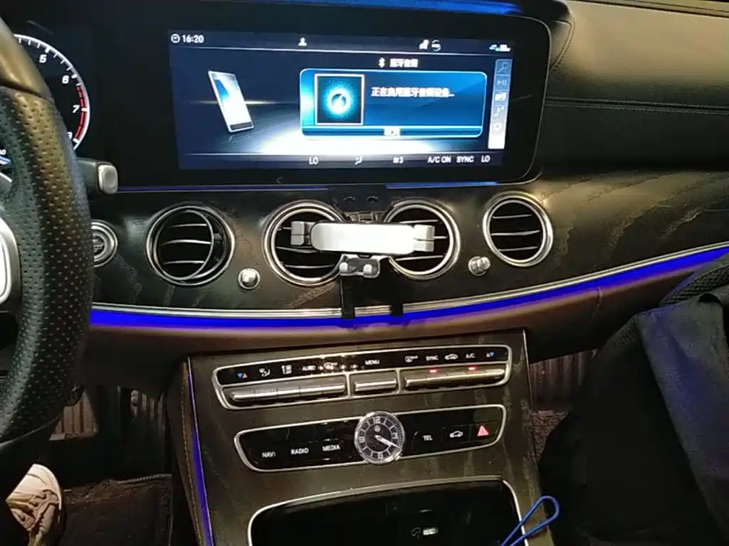 Mercedes-Benz E-Class 2019 E 200 L Sport фото 13