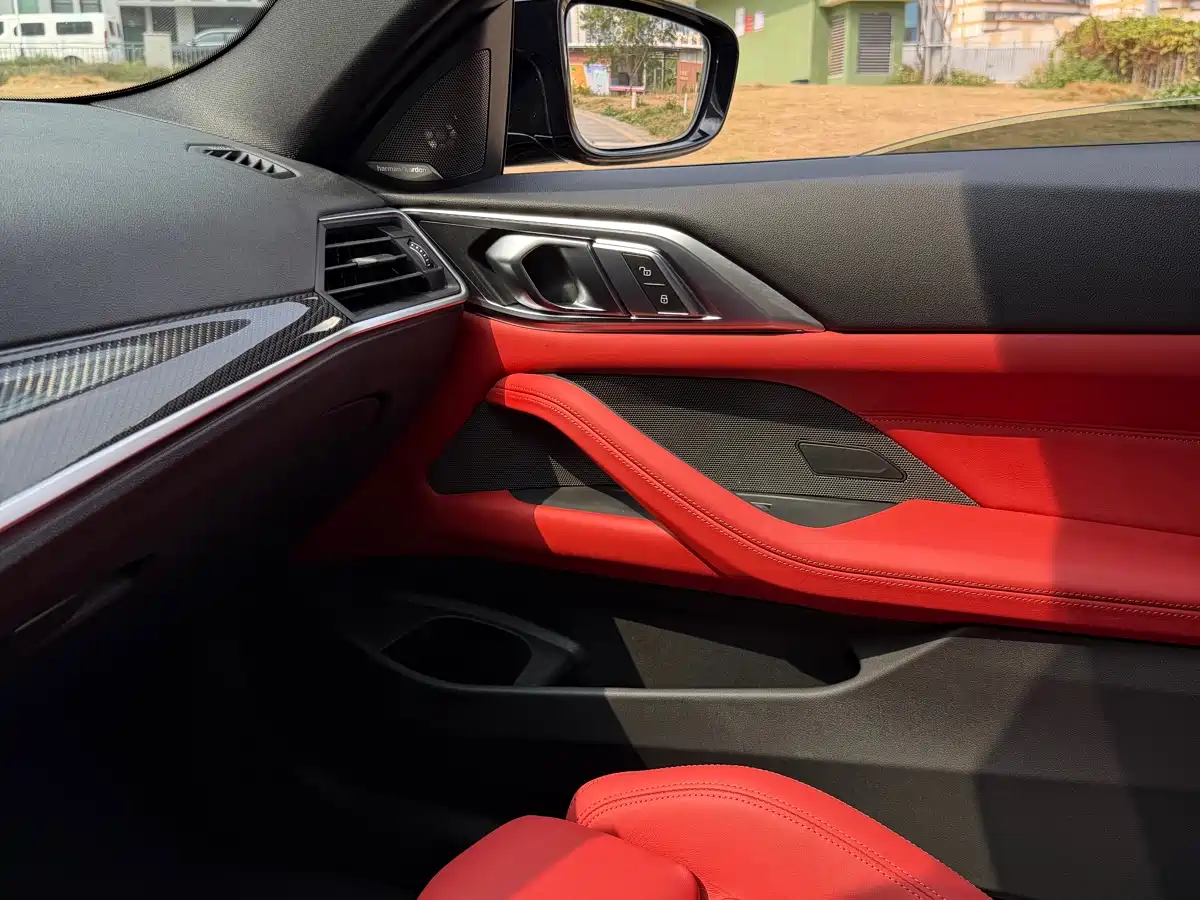 BMW M4 2023 M4 Coupe Thunder Edition фото 17