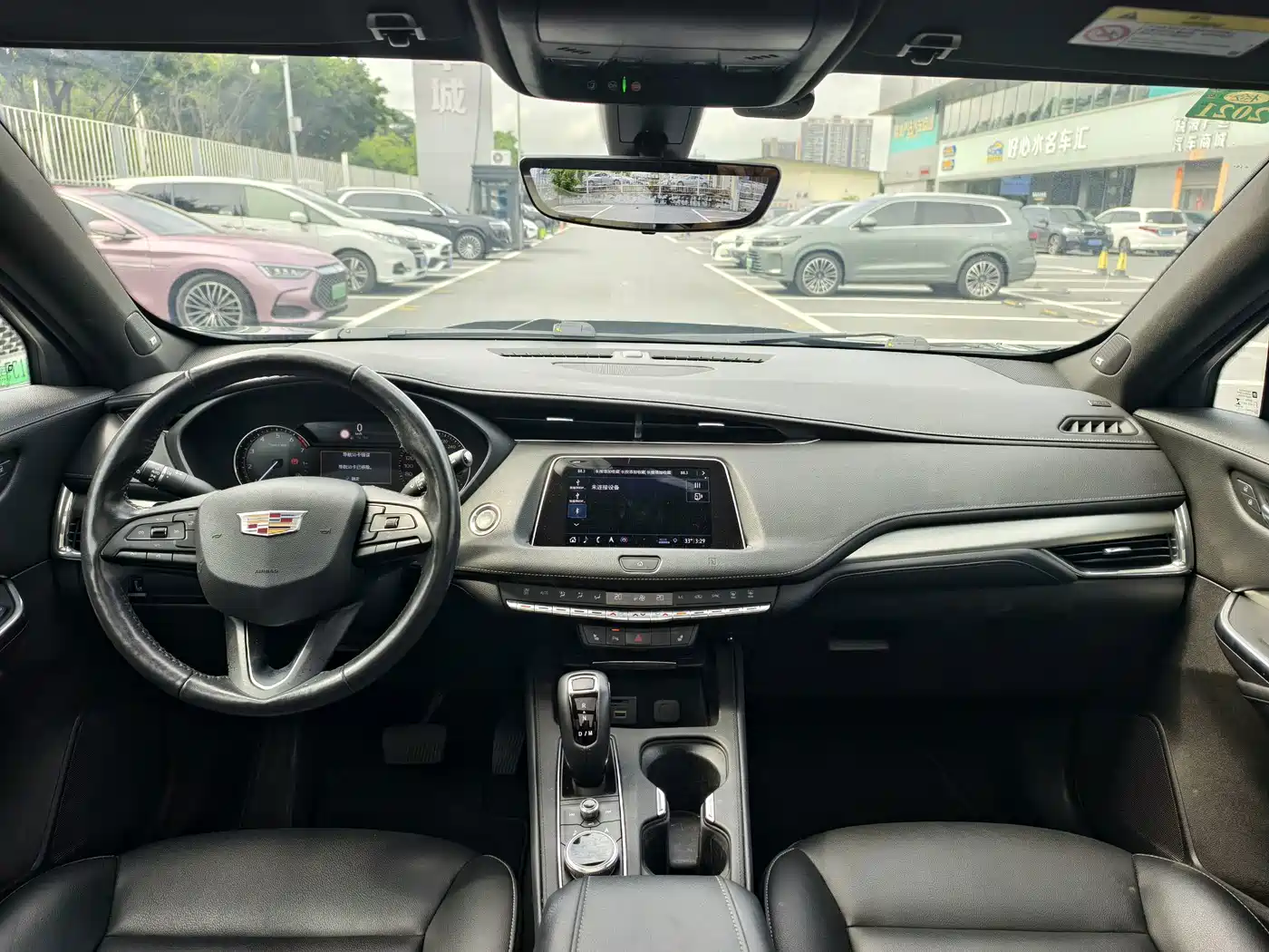 Cadillac XT4 2019 2018 28T FWD Leading Edition