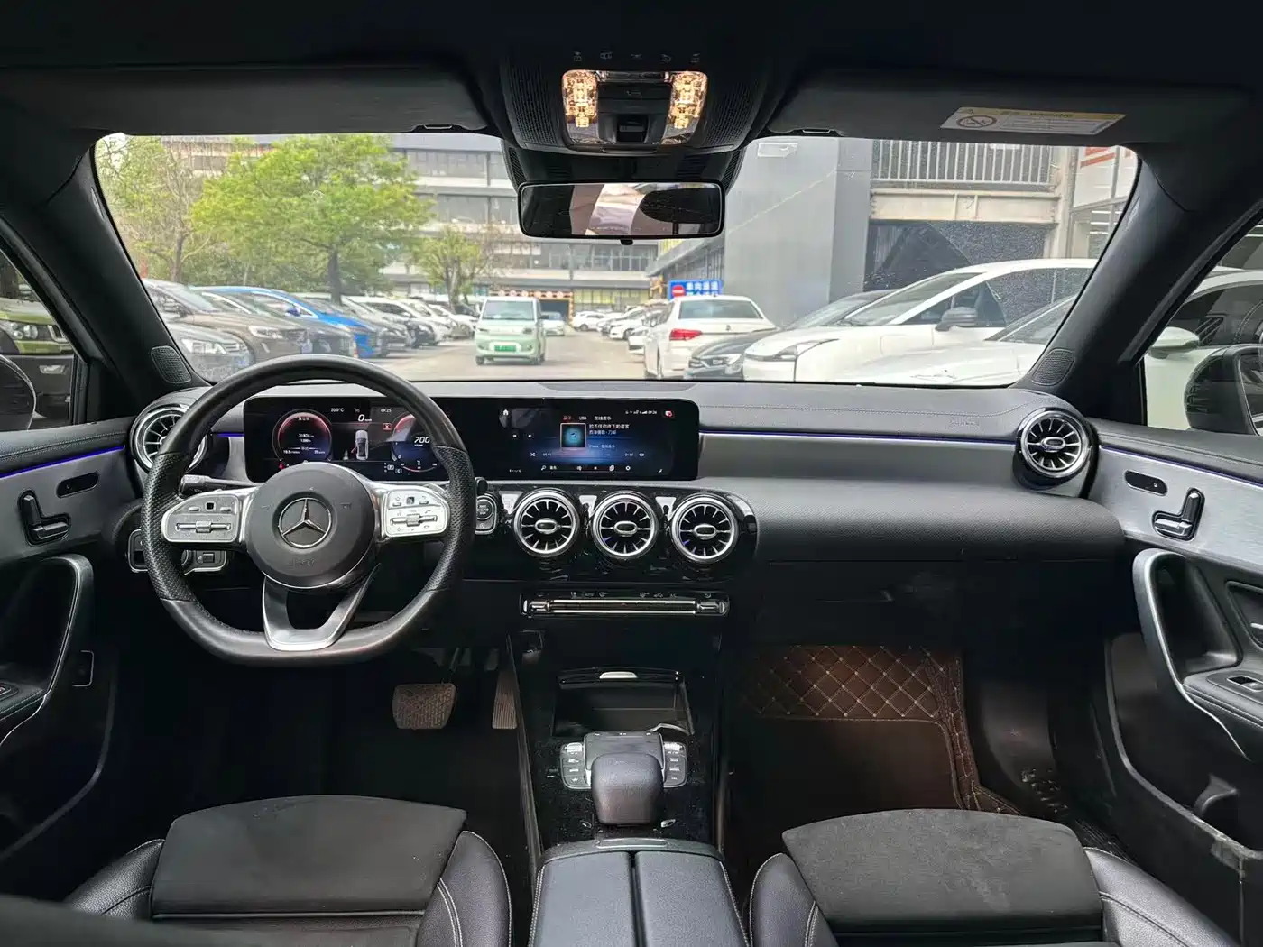 Mercedes-Benz A-Class 2020 Facelift A 220 L 4MATIC Sport Sedan фото 8