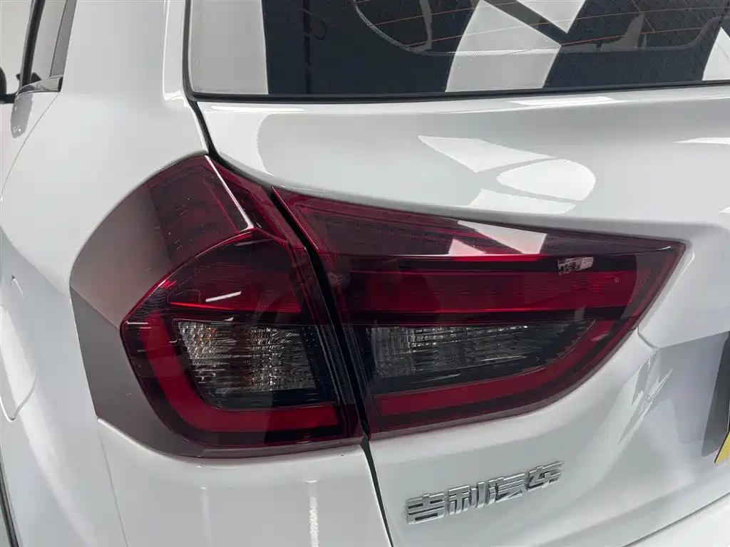 GEELY AUTOMOBILE VISION X3