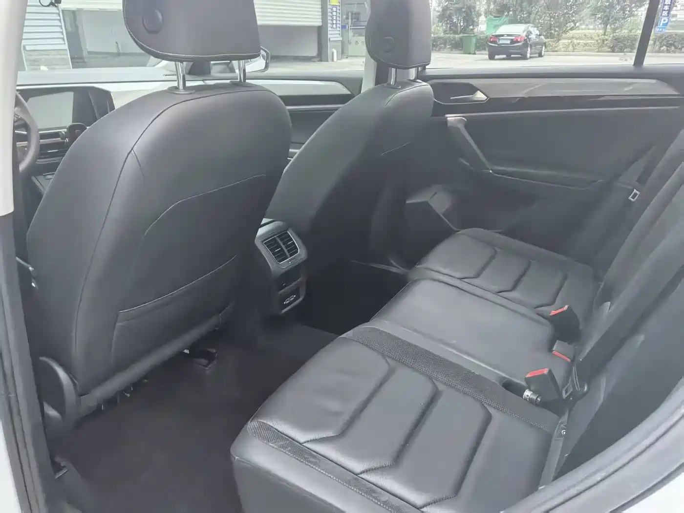 Volkswagen Tayron 2019 330TSI 2WD Luxury China VI фото 8